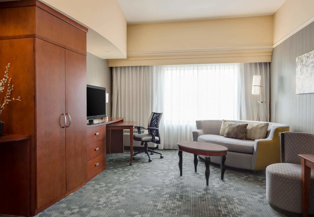 Courtyard by Marriott Columbia