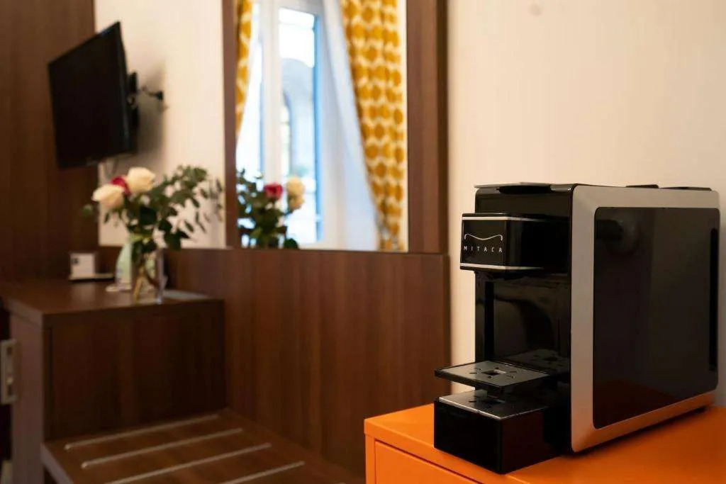 Archi di Roma Guest House