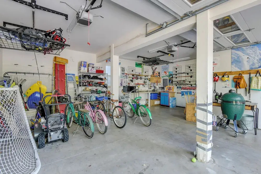 Bike, Hike & Ski: Artsy Steamboat Springs Retreat!