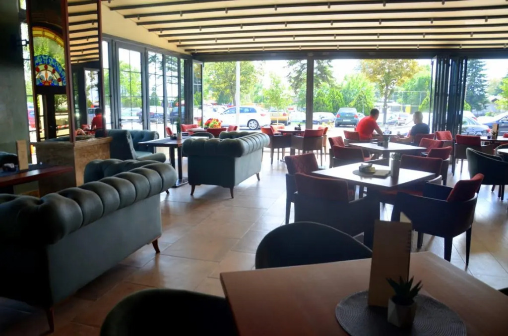 HOTEL IMPERIAL STRUGA