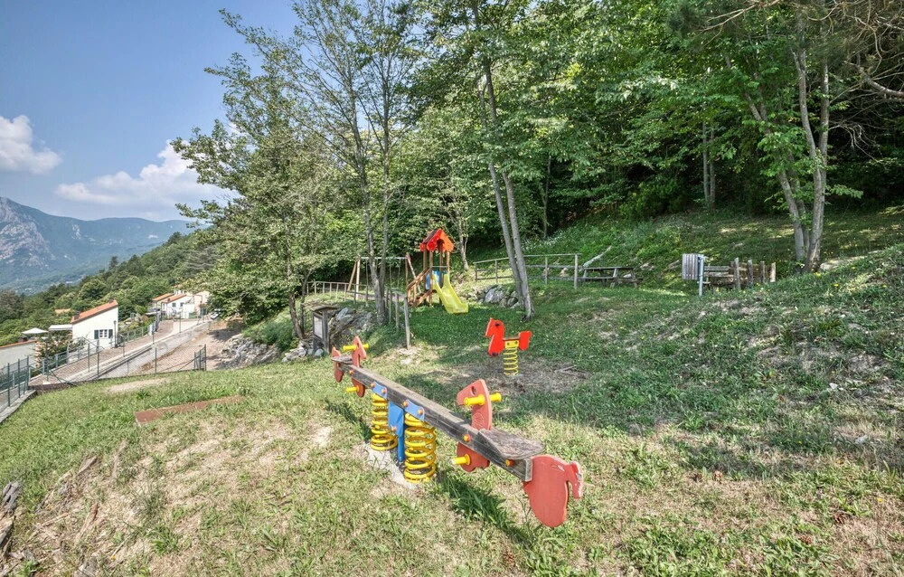 2 Bedroom Gorgeous Home In Magliolo-Finale Ligure