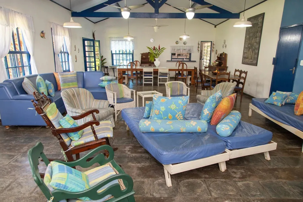 OBA 44 - Beach house in front of the sea - Caraguatatuba