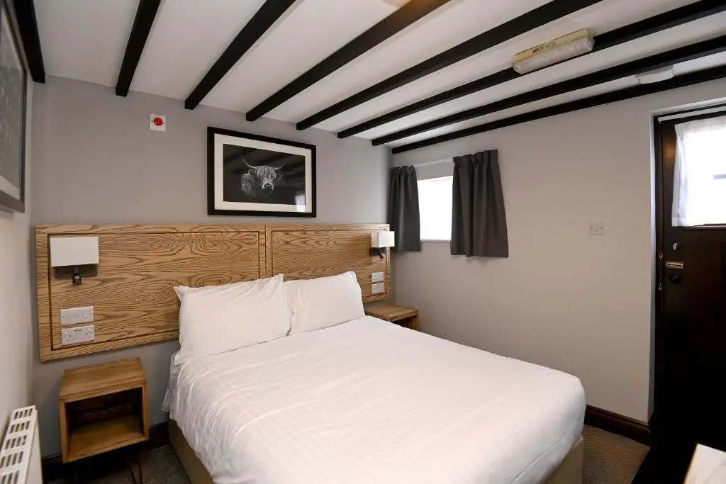 Swan, Thatcham by Marston’s Inns
