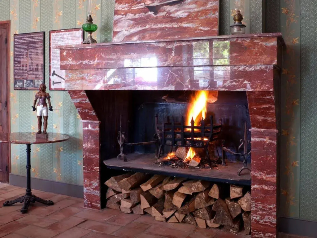 Logis Hotel - Restaurant La Marbrerie