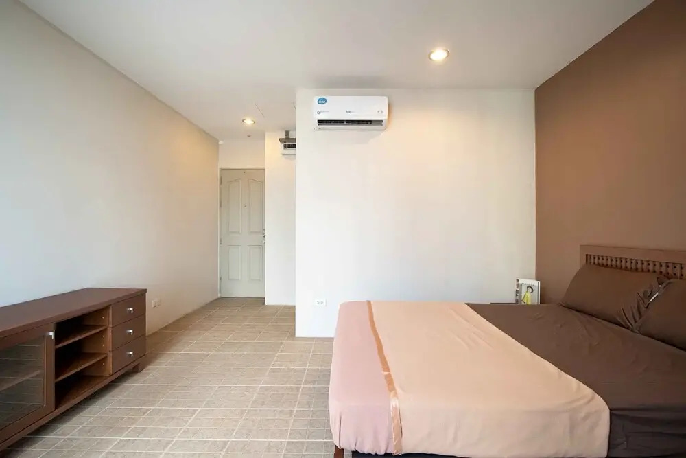 181 Ekkamai Apartment