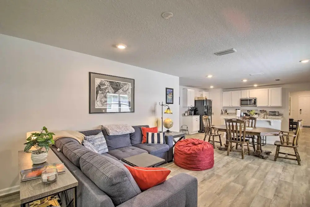 Musical Pensacola Home w/ Fire Pit + Grill!