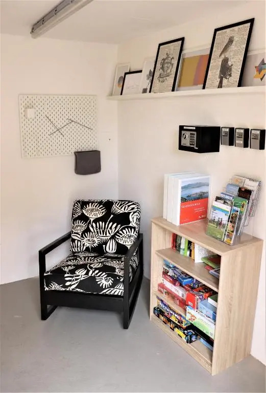 Wohnung #5 mit Balkon - zentrale dennoch ruhige Lage mit Terrasse - Stadtbus vor der Tür!