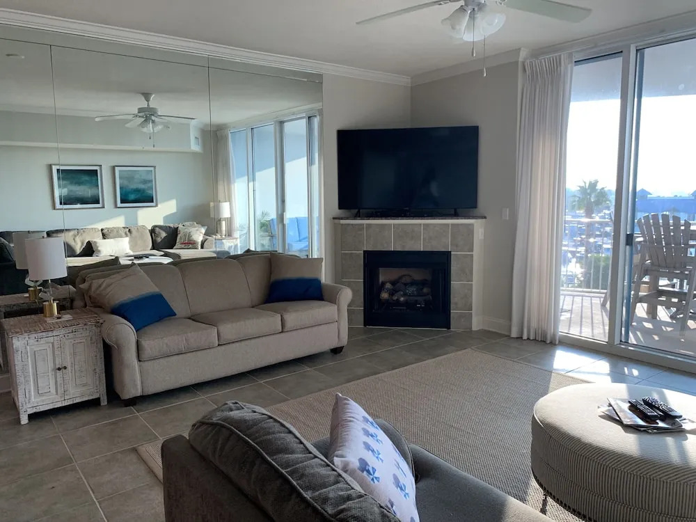 Moorings 414 - 1 Br Condo