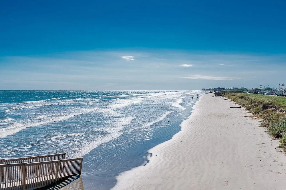 Beach Side 2 Bedroom Condo