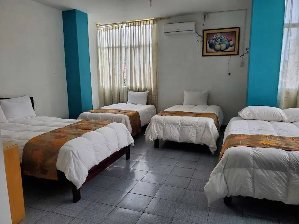 Hotel Manta Real