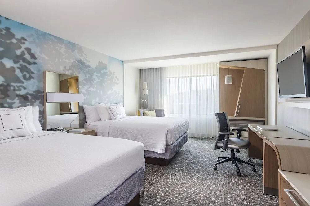 Courtyard by Marriott Petoskey at Victories Square