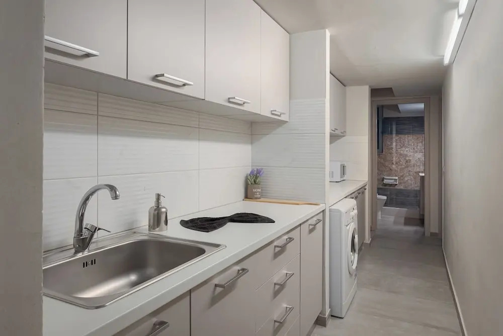 Athenian Heritage Residences