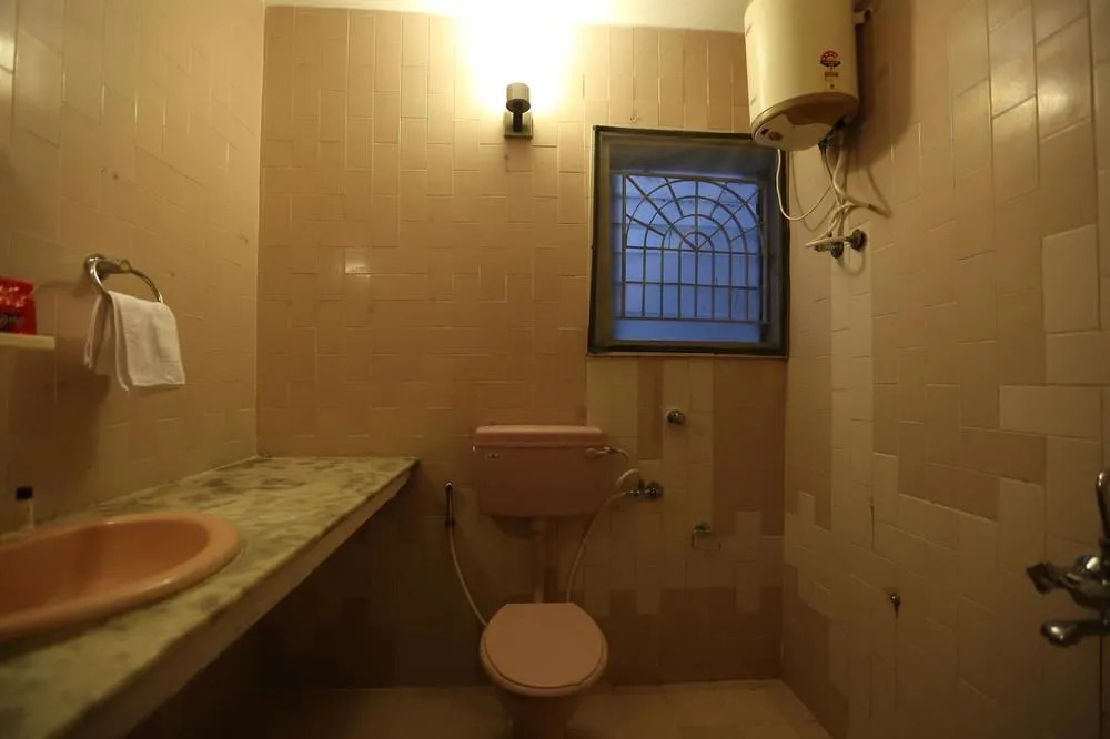 OYO 847 Apartment Convastay