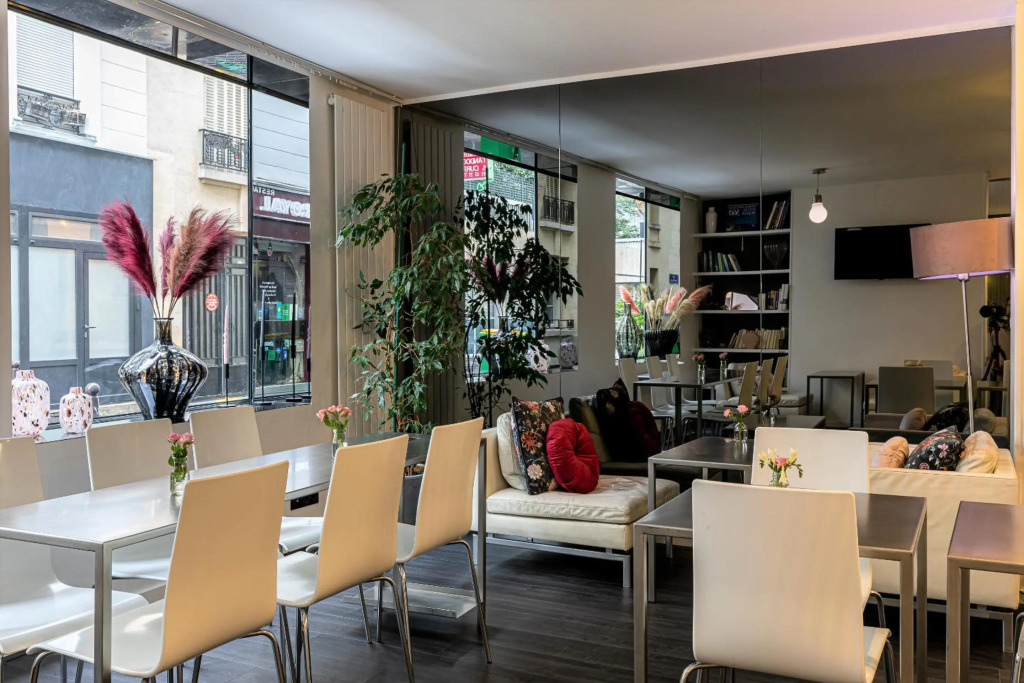 Hotel Glasgow Monceau by Patrick Hayat