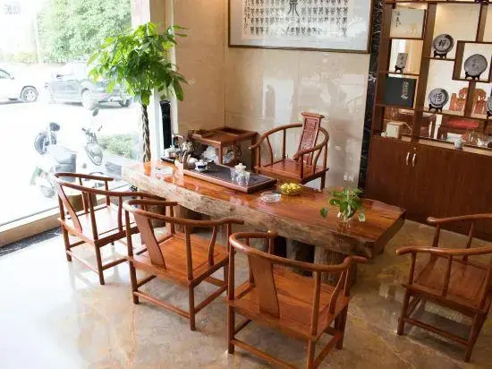 Taiyangcheng Hotel