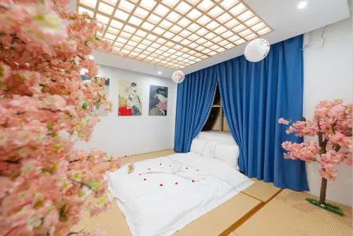 Beijing Dream World Theme Hotel