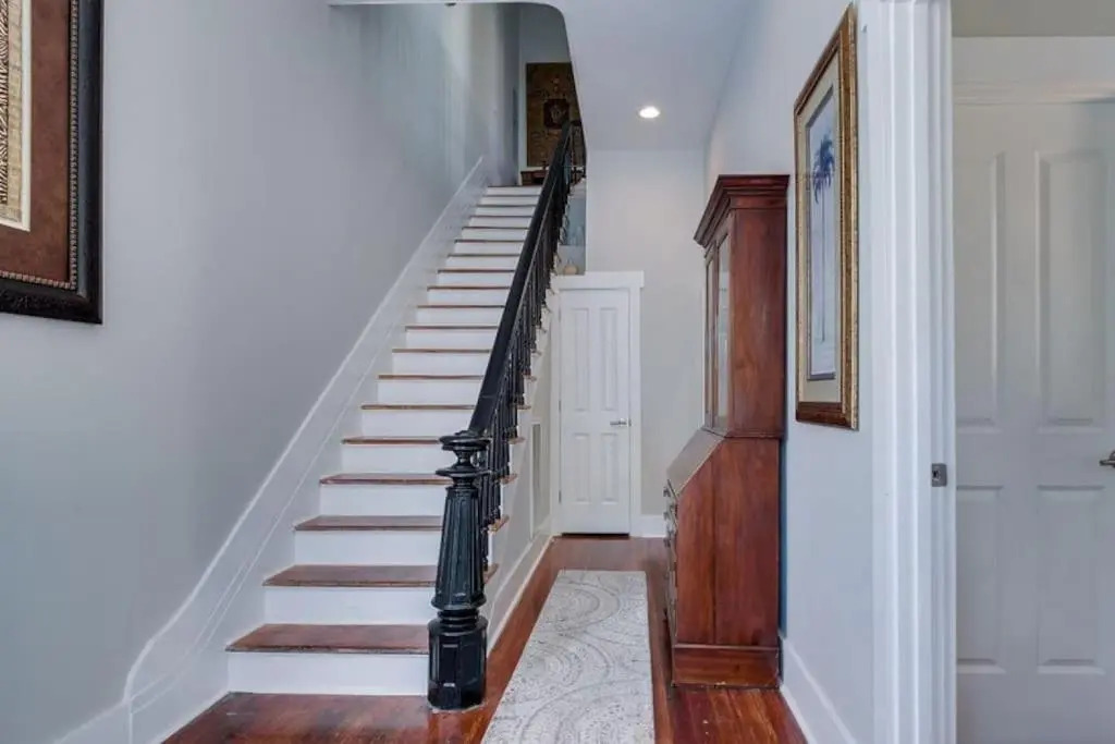 111 Waldburg street Beautifully Renovated Historic 5 bedroom 5 bath