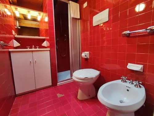 Al Lago Apartments