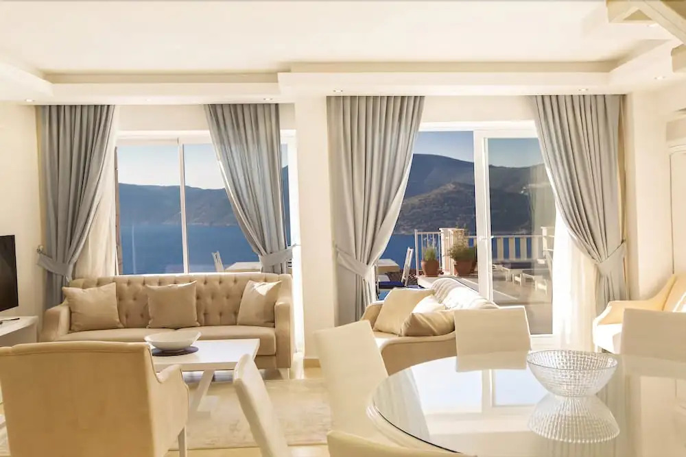 Lux Ketchy Villa , Heatable Infinity pool , Wifi , Sunset in Kalkan