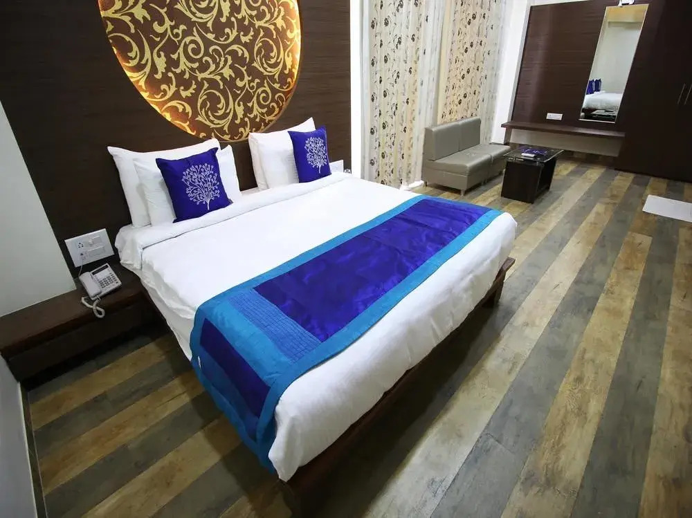 OYO 2456 Hotel Narayan Inn