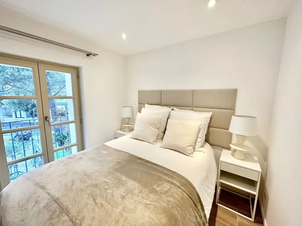 Charming Apartment - 2bd/4p - Center of St Tropez