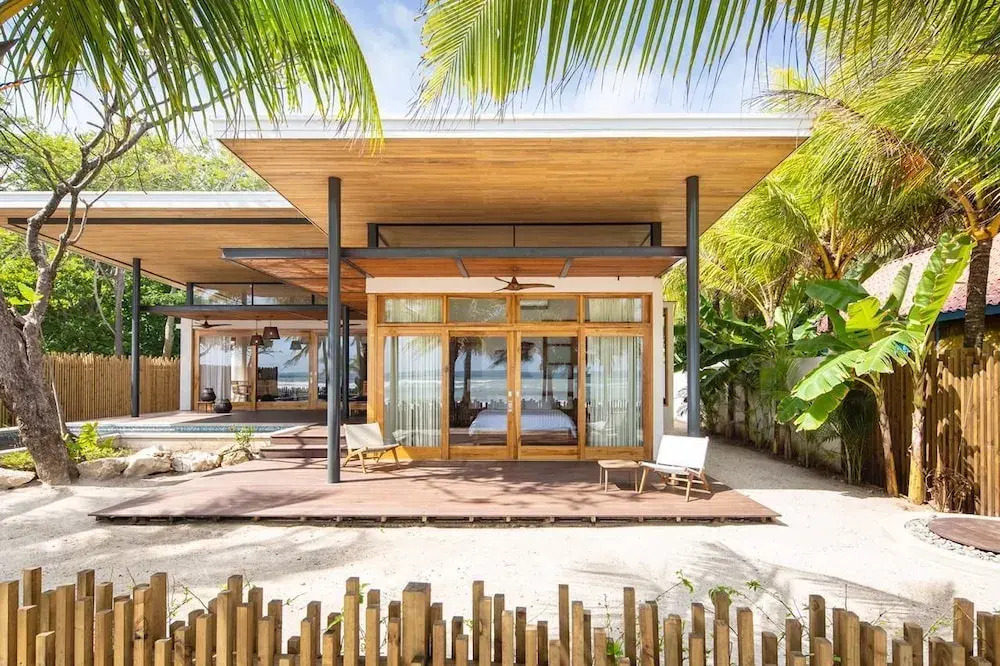 Luxury Beachfront Villa Akoya