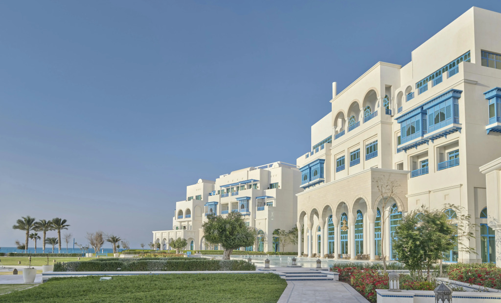 Hilton Salwa Beach Resort and Villas