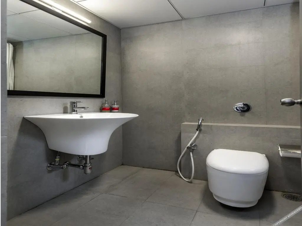 12 th Avenue-A Suite Hotel