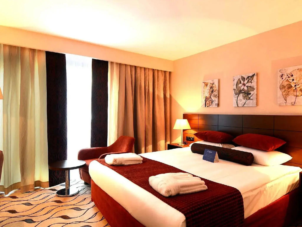 Listana Hotel