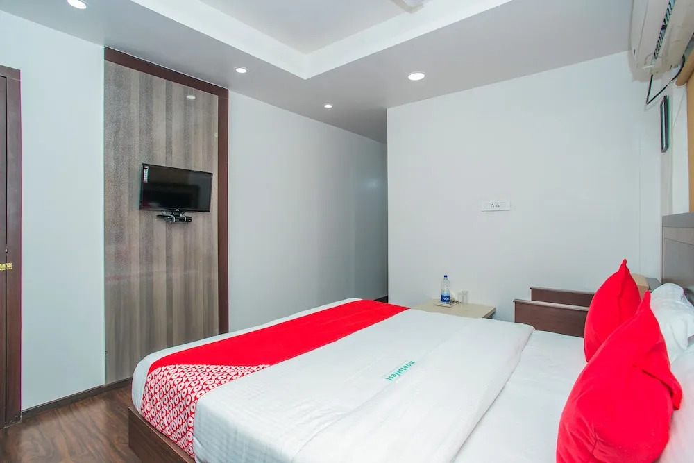 OYO Flagship 17018 Malnad Residency