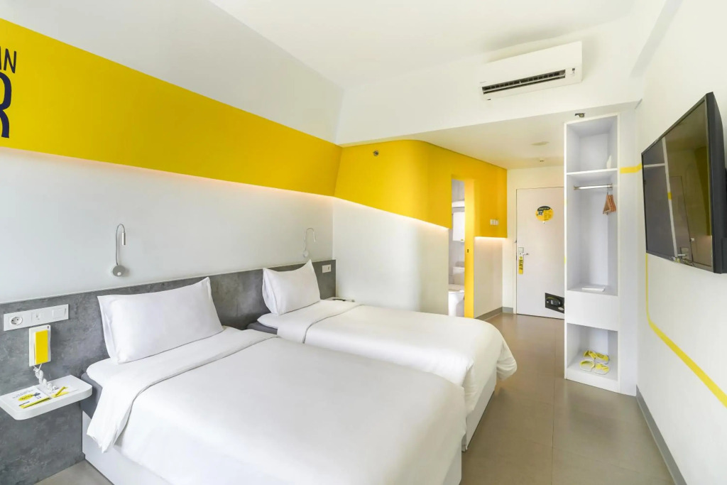YELLO Hotel Manggarai Jakarta