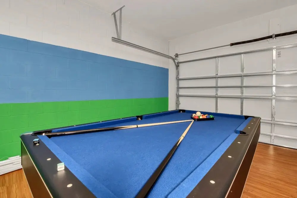 Spacious & Modern 8 Bedroom 5 Bathroom Villa 508m