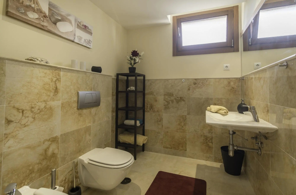 28039 - Great penthouse near beach