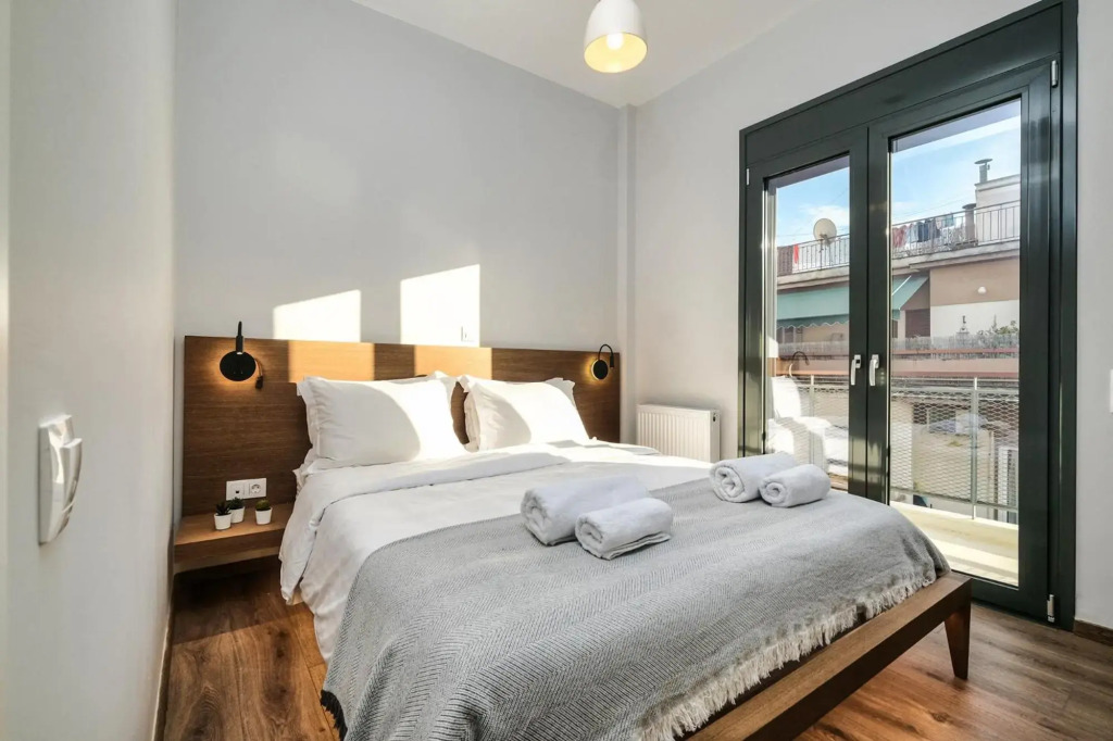 Strefi Hill Suites