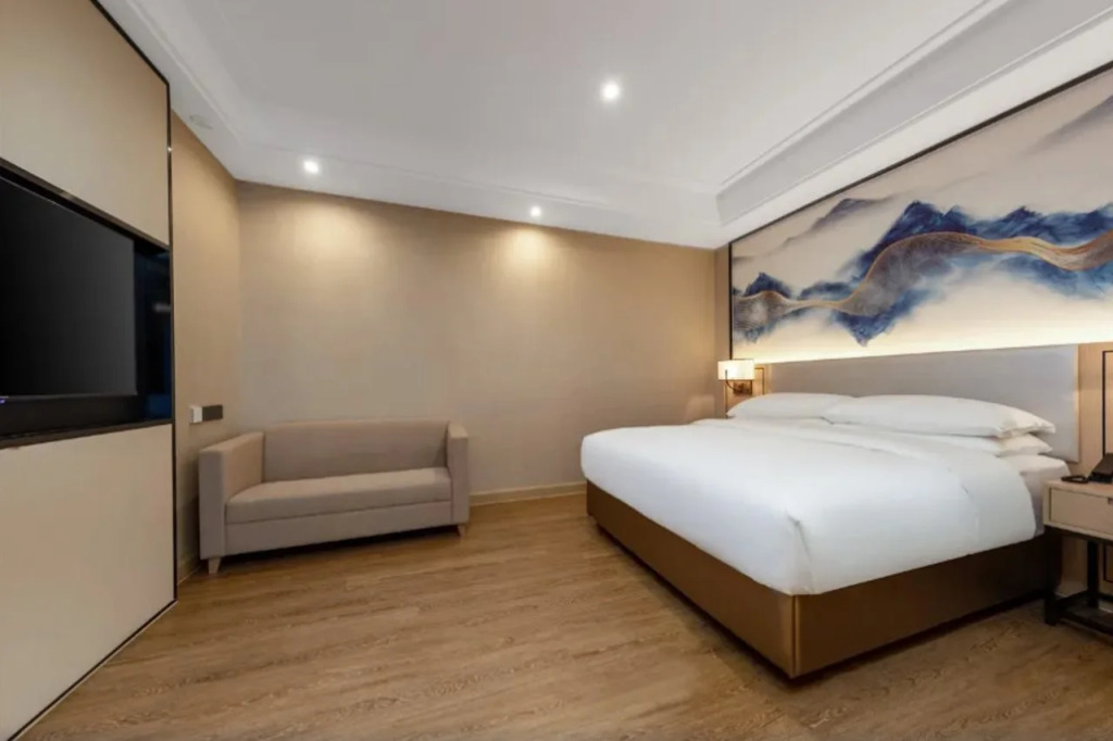 Vienna Hotel(Shunfengshan Park, Shunde)