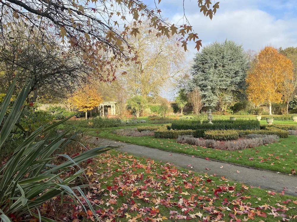 Immaculate 1-bed Apartment Near the River Thames