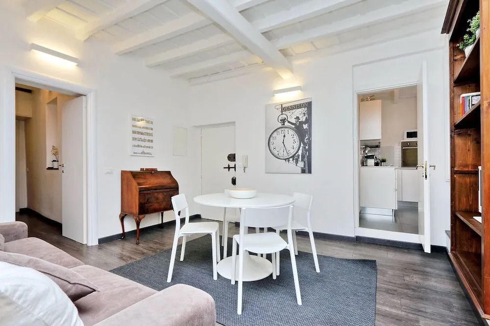Cozy Corallo - My Extra Home