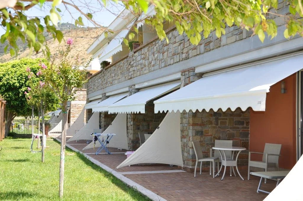 Ancora Resort