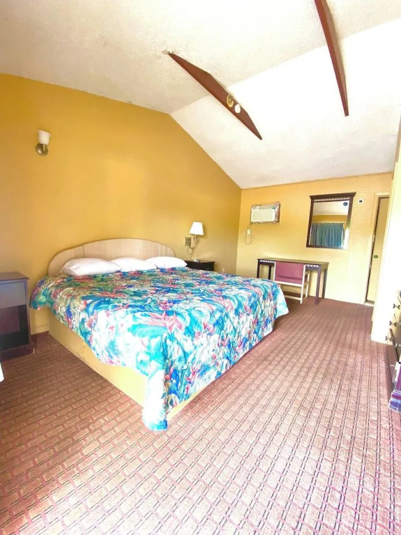 Tropic Motel