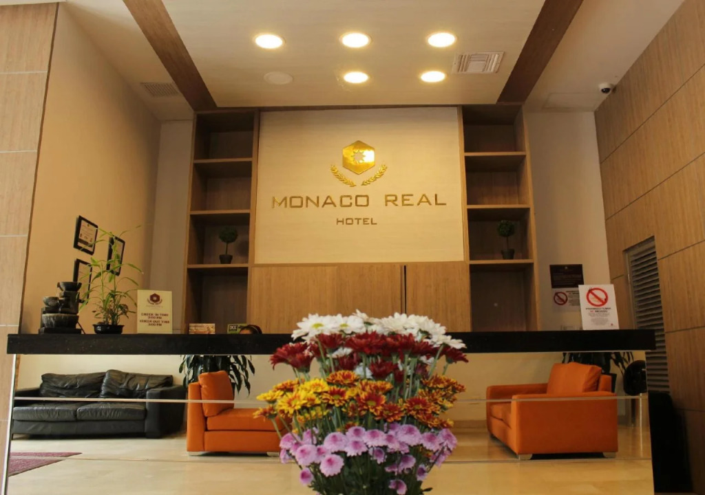 Hotel Monaco Real
