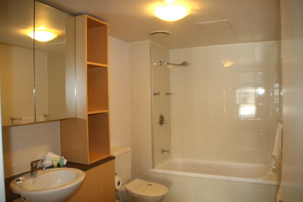 FV4006 Apartments