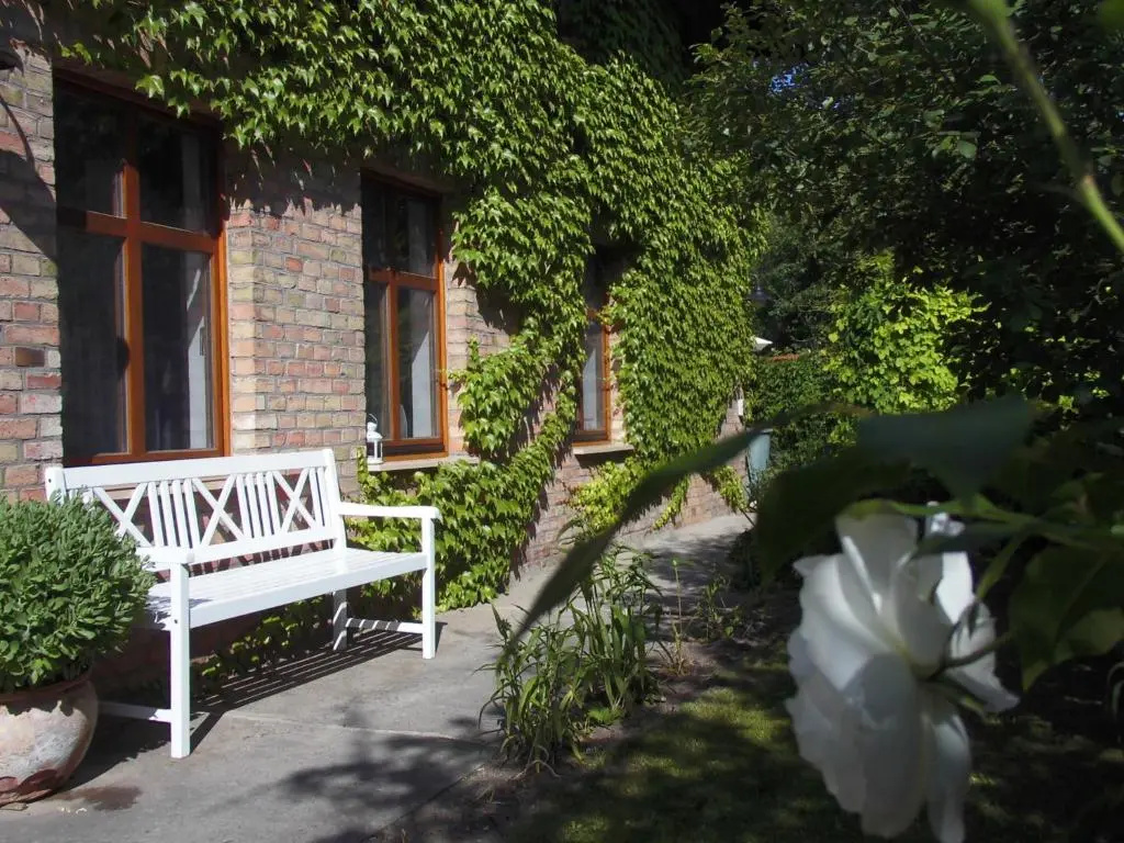 SchlossparkFerienwohnungen Rheinsberg mit Garten