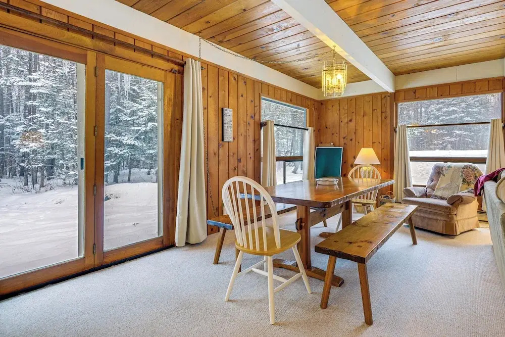 Outdoor Adventure Hub! Family Home in West Dover