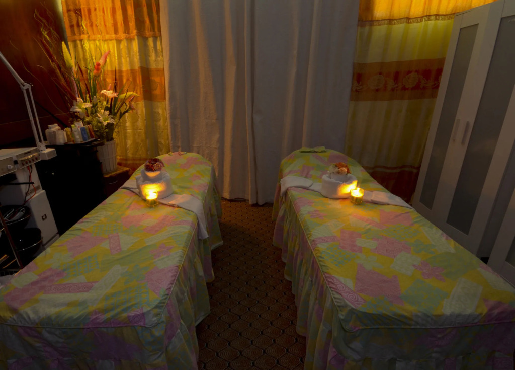 Parkside Hotel Apartment