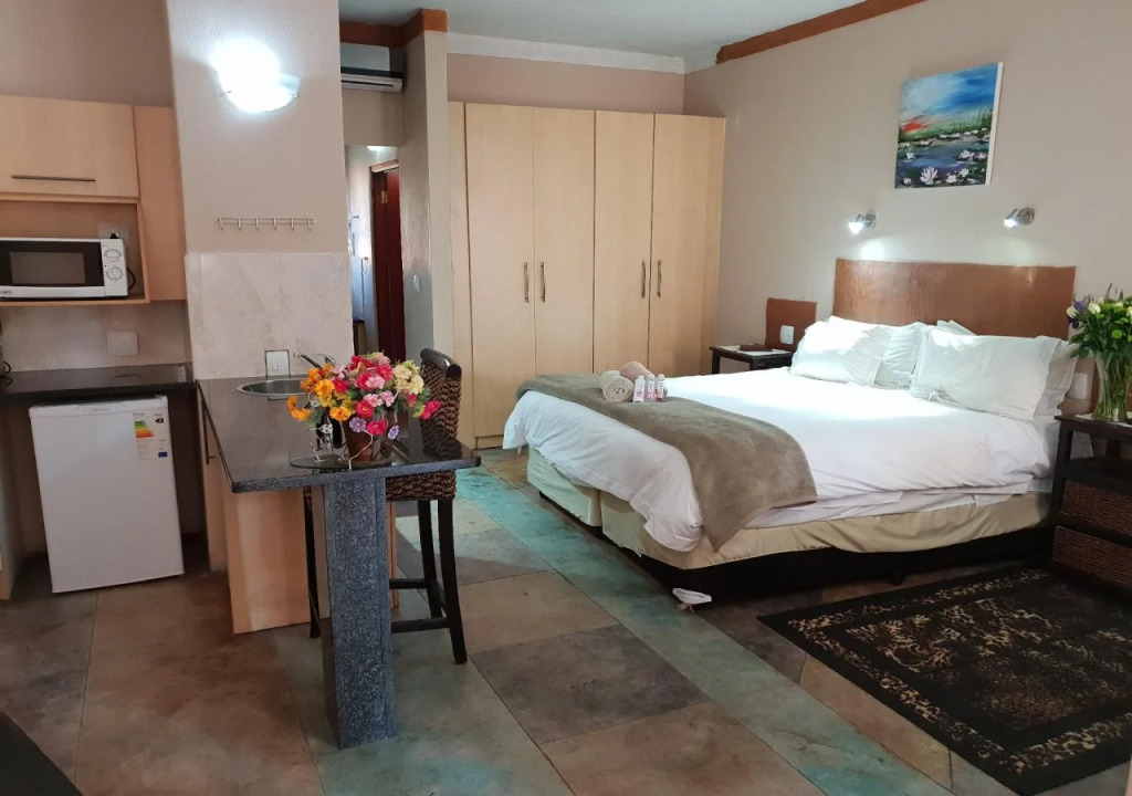 Kyalami Lodge