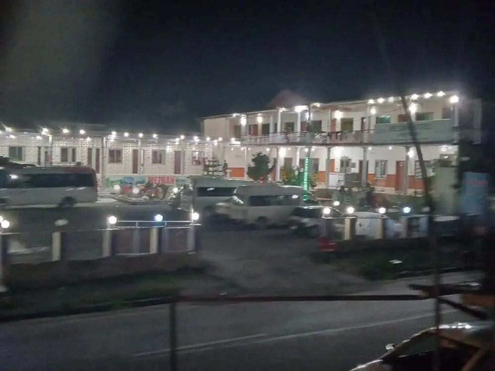 Mezban Hotel & Restaurant