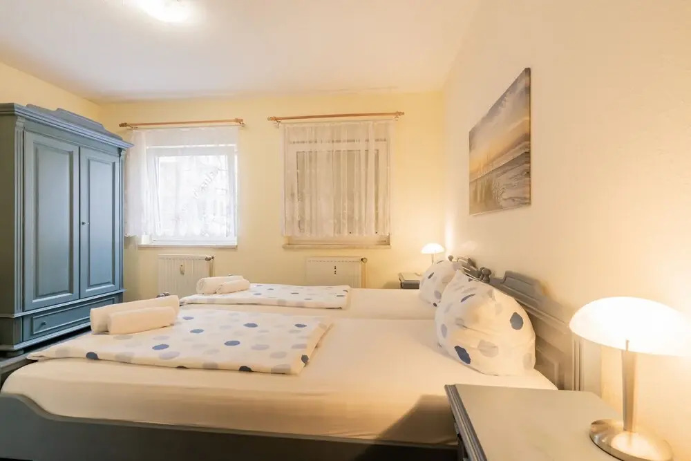 Hotel Kryoms 108