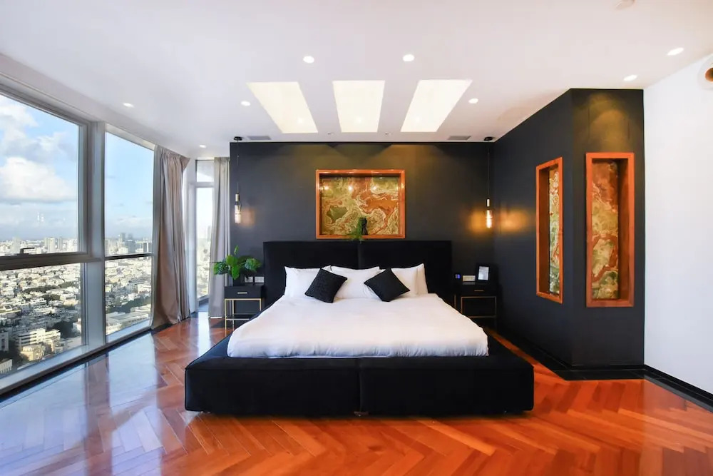 Tower Sea View Luxury 32 Floor Apartment