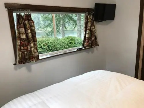 Mercer Lake Resort
