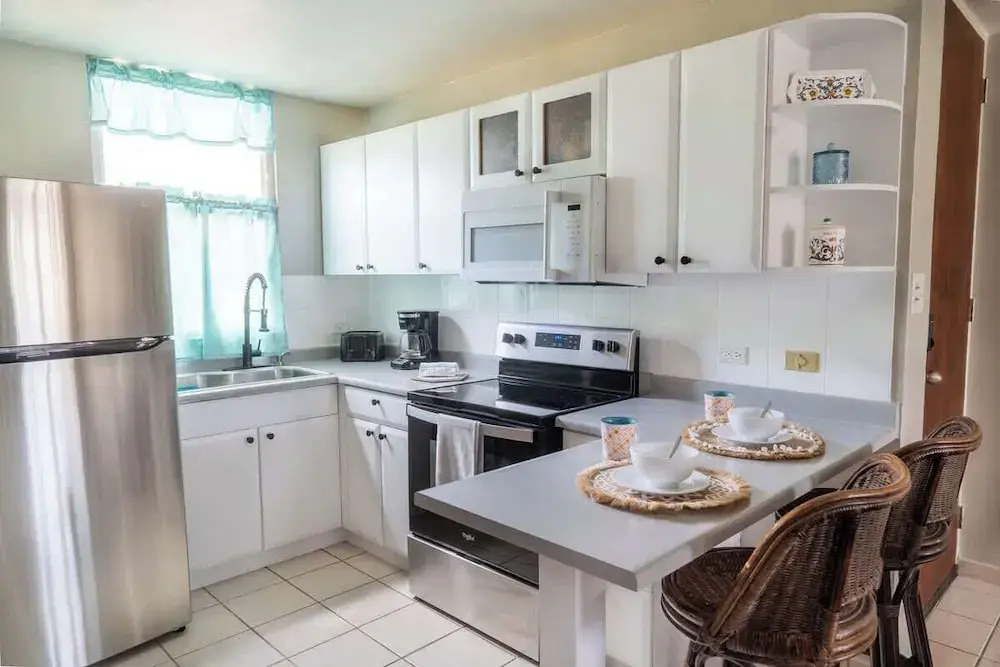 Coral 17 Costa Brava Condo, Pool, 5 Min From Beach